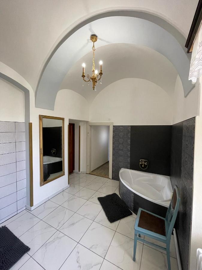 Apartman Sunny Adam Na Zamku Ceska Kamenice Exterior photo